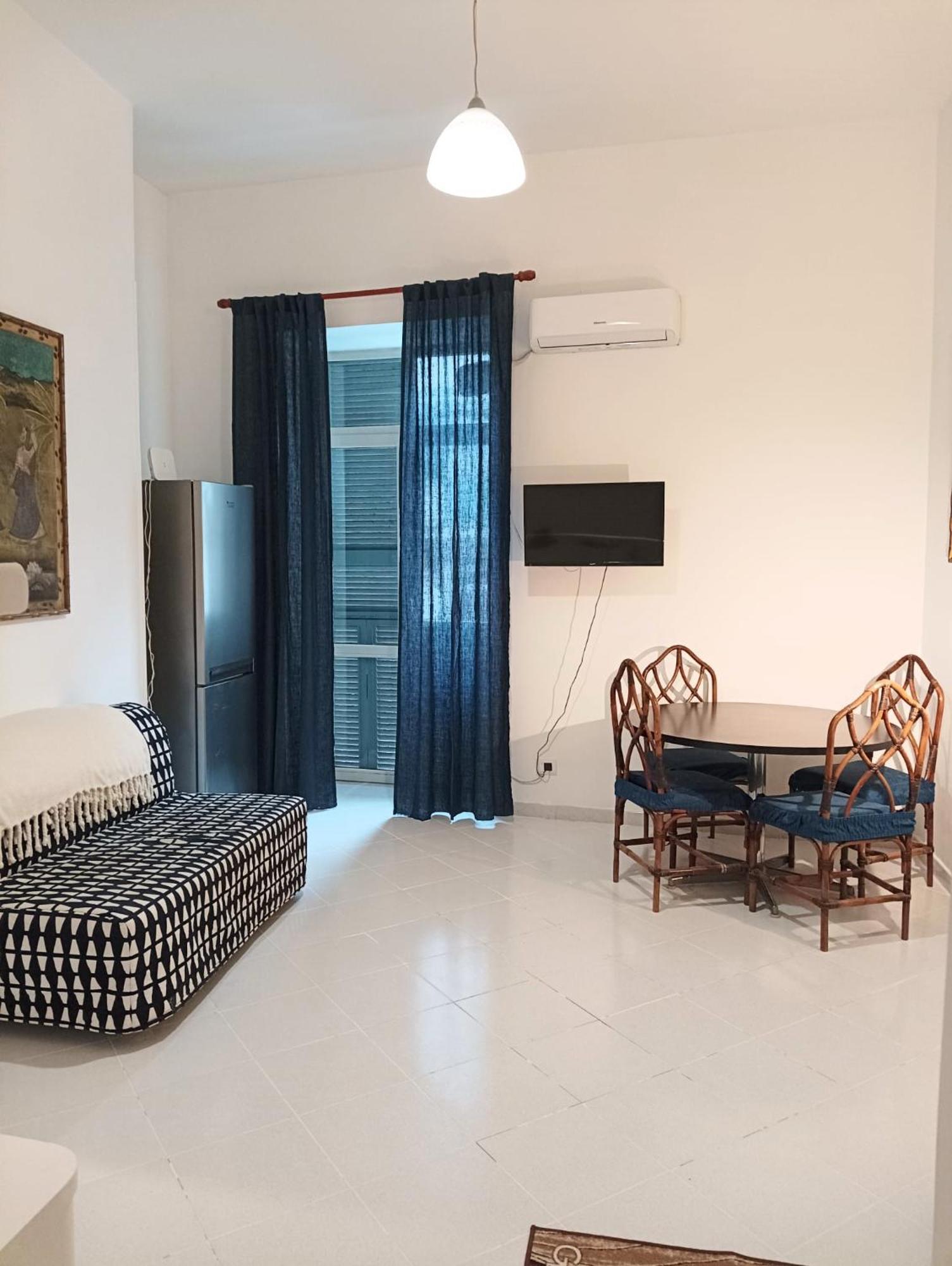 Valerio'S Flat Lägenhet Pozzuoli Exteriör bild