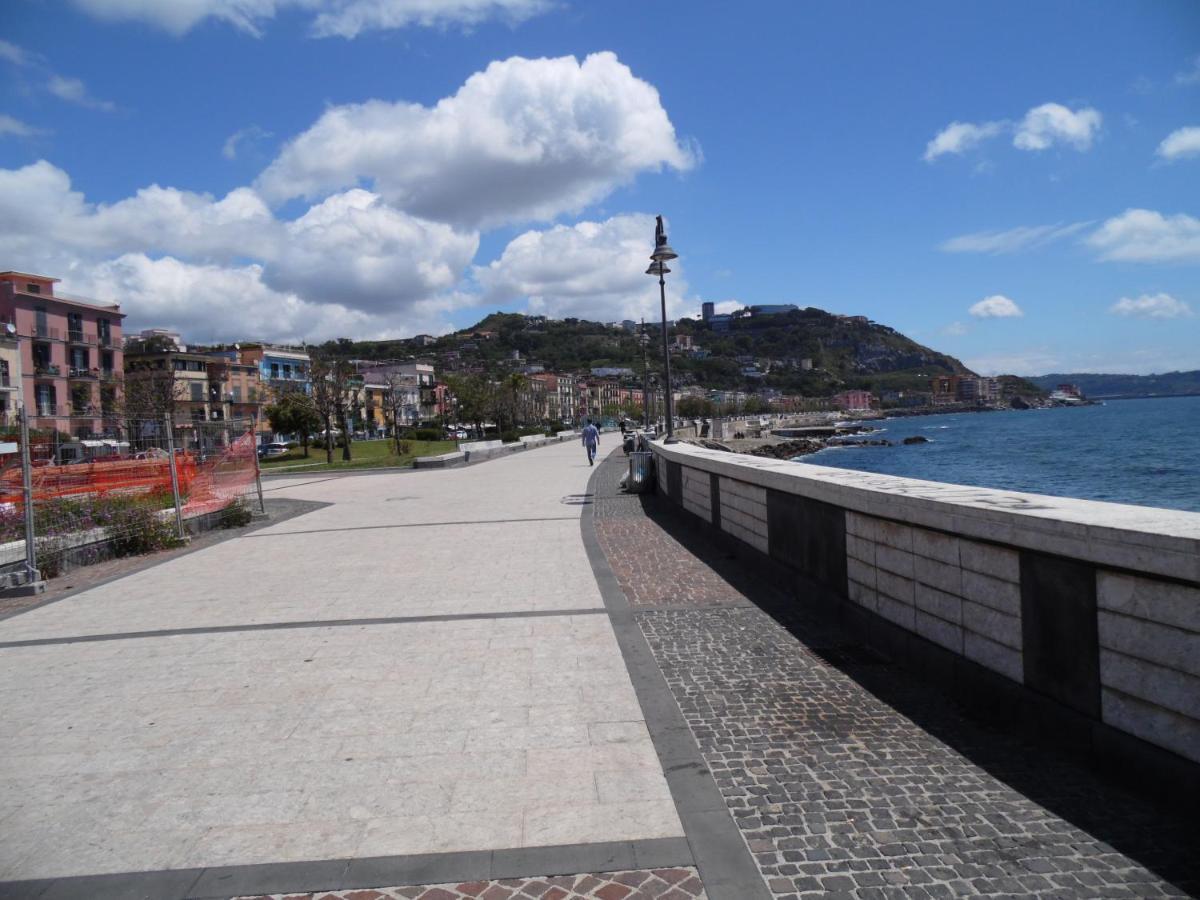 Valerio'S Flat Lägenhet Pozzuoli Exteriör bild