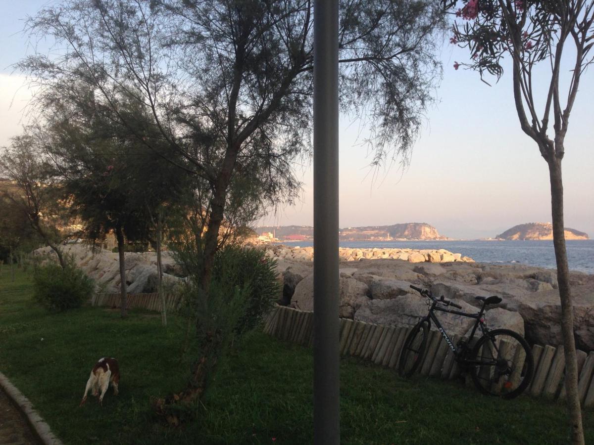 Valerio'S Flat Lägenhet Pozzuoli Exteriör bild